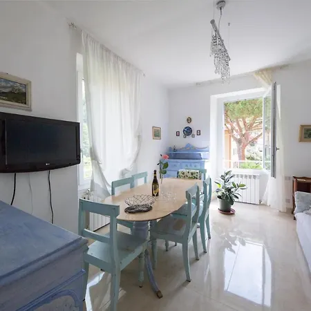 Villa Cardano Maccagno Close To Every Destination Exterior photo