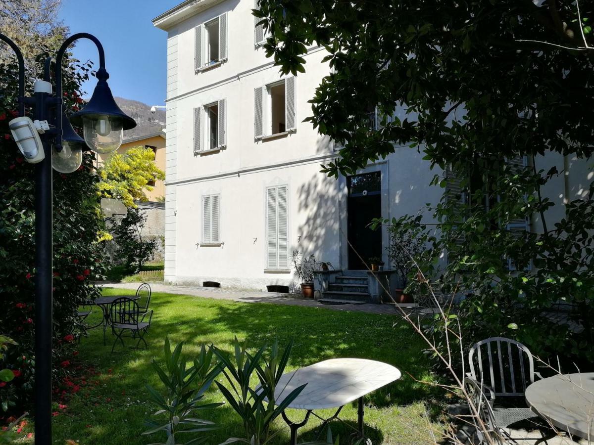 Cardano Close To Every Destination Apartment